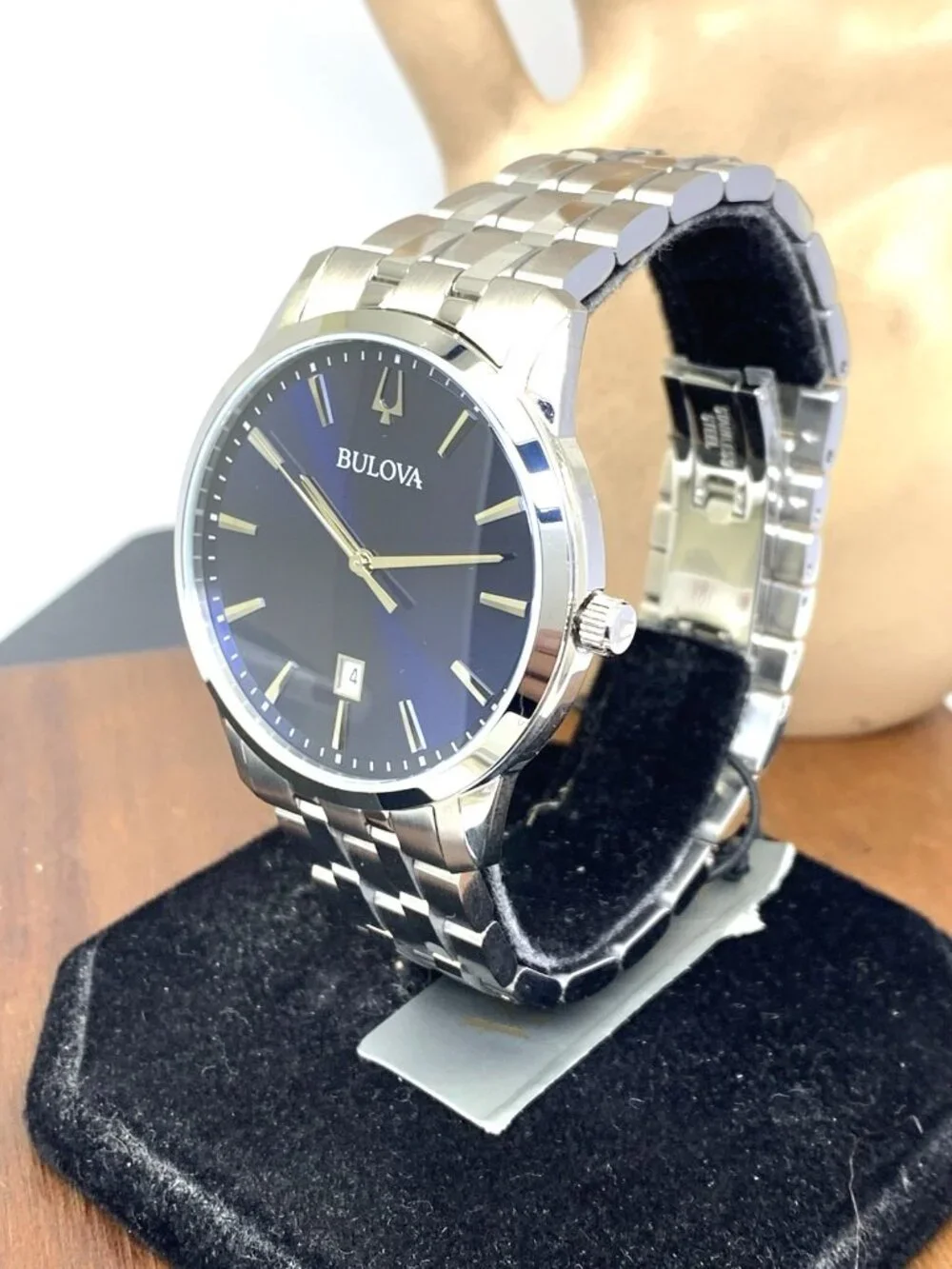 Bulova Men's Watch 96B338 Quartz Blue Dial Date Silver Stainless Steel 40mm